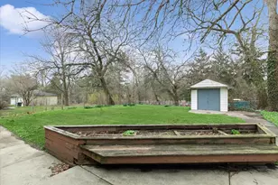 17917 Ashland Ave, Homewood, IL 60430 - Photo 13