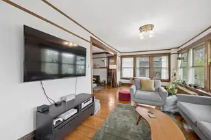 222 N Lombard Ave, Oak Park, IL 60302 - Photo 5
