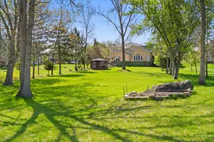 822 Coventry Ln, Oak Brook, IL 60523 - Photo 21