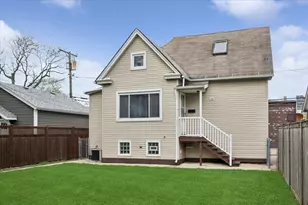 150 Rockford Ave, Forest Park, IL 60130 - Photo 9
