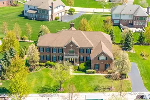 18 Tournament Dr N, Hawthorn Woods, IL 60047 - Photo 3