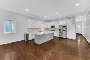 1915 Dewey Ave, Evanston, IL 60201 - Photo 3