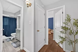 9620 S Kedvale Ave, Oak Lawn, IL 60453 - Photo 7