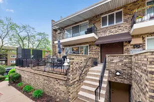 9620 S Kedvale Ave, Oak Lawn, IL 60453 - Photo 13