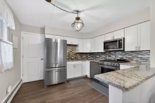 9620 S Kedvale Ave, Oak Lawn, IL 60453 - Photo 5