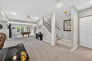 39W480 Abbey Glen Ct, Saint Charles, IL 60175 - Photo 49