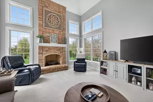 39W480 Abbey Glen Ct, Saint Charles, IL 60175 - Photo 13