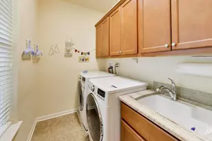 1126 Oak Point Ct, Antioch, IL 60002 - Photo 27