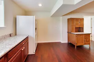 1126 Oak Point Ct, Antioch, IL 60002 - Photo 33