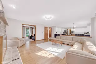 943 W Bailey Rd, Naperville, IL 60565 - Photo 11