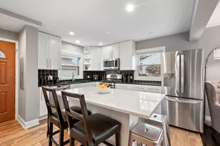 7027 Foster St, Morton Grove, IL 60053 - Photo 7