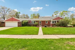 245 Amherst Ave, Des Plaines, IL 60016 - Photo 1