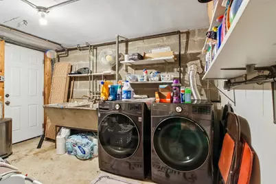 245 Amherst Avenue, Des Plaines, IL 60016 - Photo 27