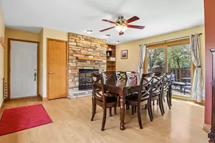 245 Amherst Ave, Des Plaines, IL 60016 - Photo 7