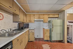 9620 W Higgins Rd, Rosemont, IL 60018 - Photo 7