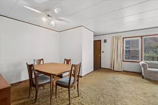 9620 W Higgins Rd, Rosemont, IL 60018 - Photo 5