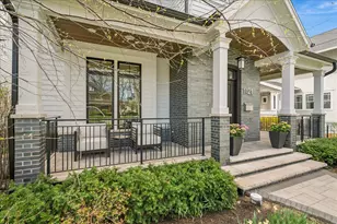 1121 Forest Ave, Wilmette, IL 60091 - Photo 3