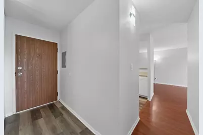 5550 Astor Lane #303, Rolling Meadows, IL 60008 - Photo 3