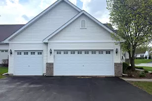 1719 Devonshire Ln, Shorewood, IL 60404 - Photo 17