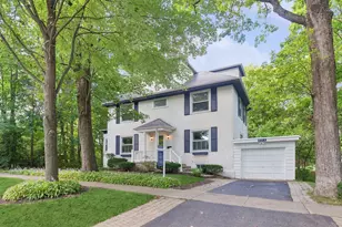 2078 Linden Ave, Highland Park, IL 60035 - Photo 1