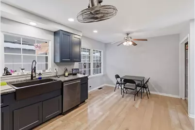 670 Versailles Circle #D, Elk Grove Village, IL 60007 - Photo 7