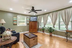11226 Mandel Ave, Westchester, IL 60154 - Photo 5