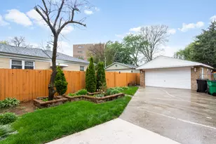 11226 Mandel Ave, Westchester, IL 60154 - Photo 17