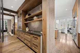 132 S Park Ave, Hinsdale, IL 60521 - Photo 9