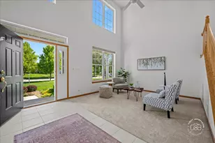 2812 Plante Rd, North Aurora, IL 60542 - Photo 3