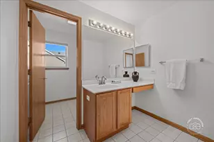 2812 Plante Rd, North Aurora, IL 60542 - Photo 23