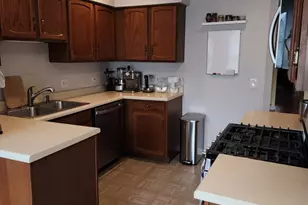 1405 Clairmont Ct, Vernon Hills, IL 60061 - Photo 11