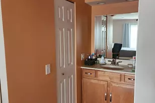 1405 Clairmont Ct, Vernon Hills, IL 60061 - Photo 3
