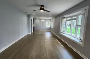 88 Gromer Rd, Elgin, IL 60120 - Photo 11
