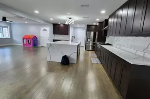 88 Gromer Rd, Elgin, IL 60120 - Photo 15