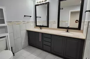 88 Gromer Rd, Elgin, IL 60120 - Photo 19