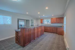 101 Edgehill Dr, Bolingbrook, IL 60440 - Photo 9