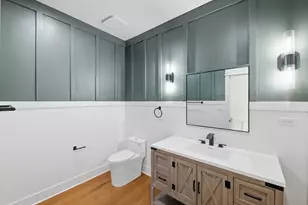 1323 Home Ave, Berwyn, IL 60402 - Photo 9