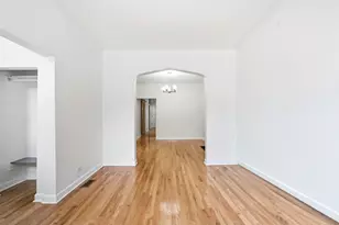 3254 W Hirsch Ave, Chicago, IL 60651 - Photo 5