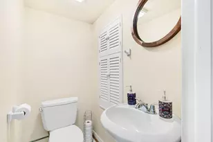 446 Longcommon Rd, Riverside, IL 60546 - Photo 11