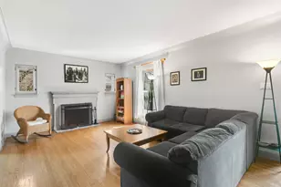 446 Longcommon Rd, Riverside, IL 60546 - Photo 3