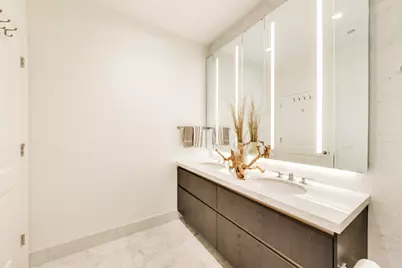 363 E Wacker Drive #5105, Chicago, IL 60601 - Photo 15
