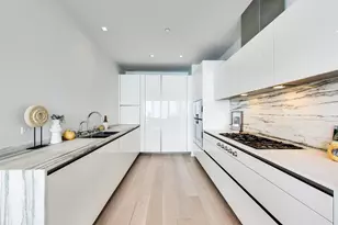363 E Wacker Dr, Chicago, IL 60601 - Photo 9