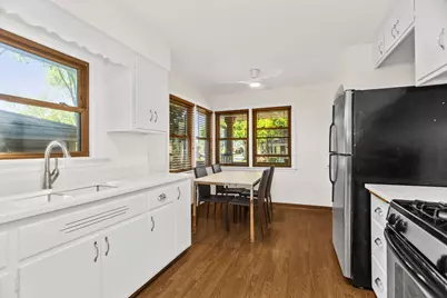 3923 W 106th Street, Chicago, IL 60638 - Photo 3