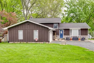 25493 W Lehmann Blvd, Lake Villa, IL 60046 - Photo 1