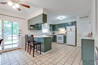 25493 W Lehmann Boulevard, Lake Villa, IL 60046 - Photo 7