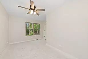 1979 Red Oak Ln, Spring Grove, IL 60081 - Photo 15