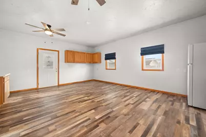 1605 Longwood Drive, Sycamore, IL 60178 - Photo 19