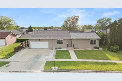 1605 Longwood Drive, Sycamore, IL 60178 - Photo 35
