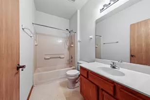 1566 Benzie Cir, Romeoville, IL 60446 - Photo 15