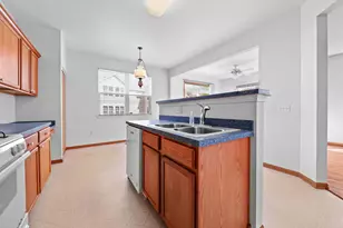 1566 Benzie Cir, Romeoville, IL 60446 - Photo 11